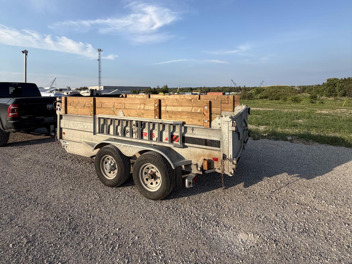 6x12 hydraulic dump trailer for rent in York Region